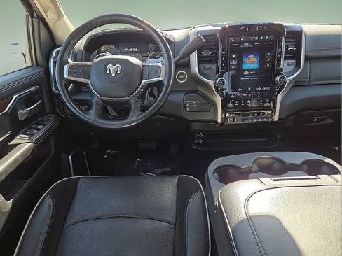 Used 2024 RAM 2500 Laramie image 20