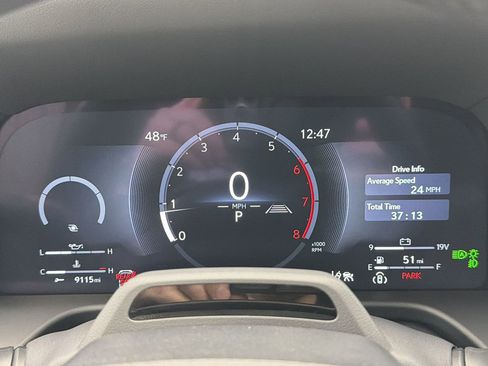 Used 2025 Lexus GX 550 w/ Accessory Package (Z1) image 29