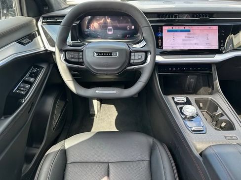 Used 2024 Jeep Wagoneer Launch Edition AWD/4WD image 17