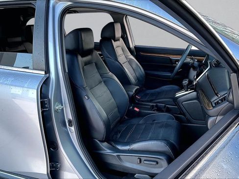 Used 2017 Honda CR-V Touring image 30