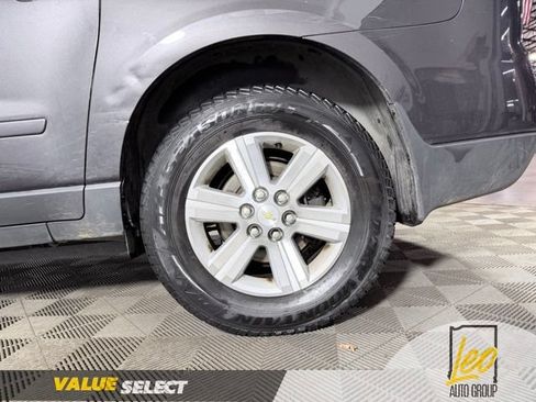 Used 2014 Chevrolet Traverse LT FWD image 17