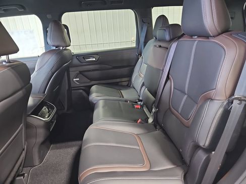 New 2026 Nissan Armada SL AWD/4WD image 14
