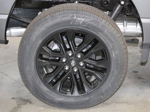 New 2026 Ford F150 XLT AWD/4WD image 15