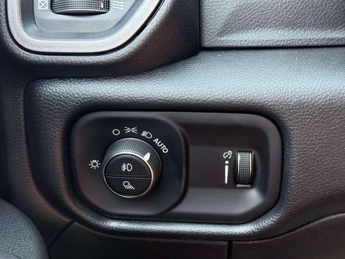 New 2026 RAM 2500 Tradesman AWD/4WD image 18