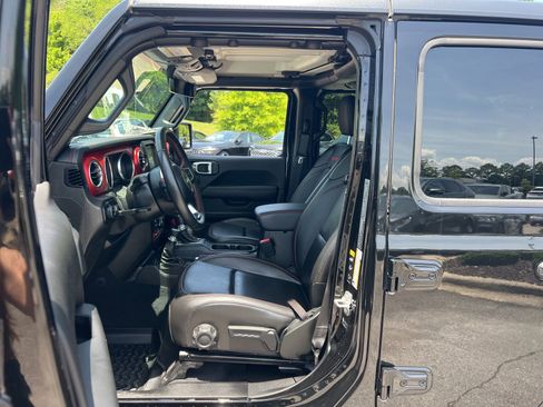 Used 2021 Jeep Gladiator Rubicon AWD/4WD image 28