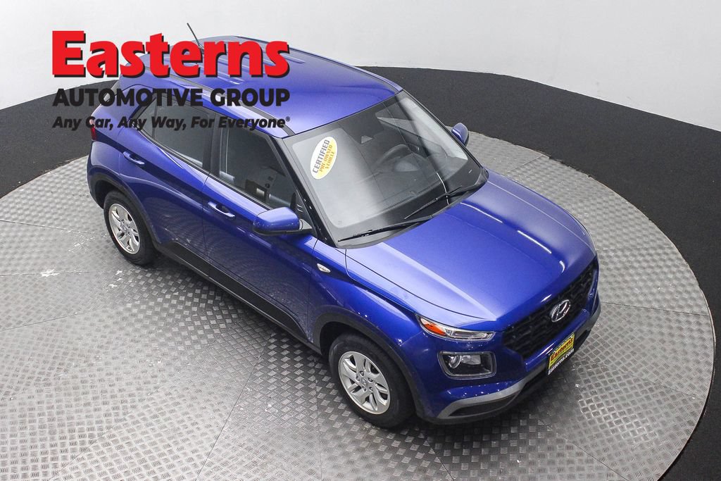 Used 2023 Hyundai Venue SE FWD image 5