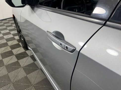 Used 2018 Honda Civic EX image 12