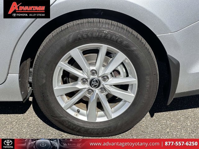 Used 2026 Toyota Camry LE AWD/4WD image 11