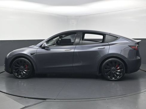 Used 2022 Tesla Model Y Performance AWD/4WD image 7