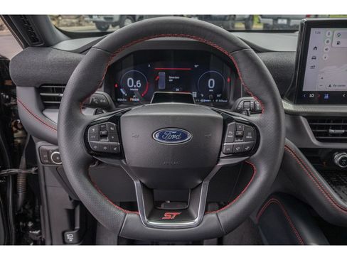 Used 2025 Ford Explorer ST w/ Sun And Sound Package AWD/4WD image 23