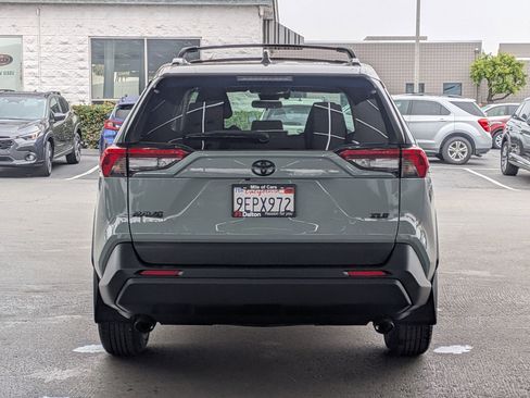 Certified 2023 Toyota RAV4 XLE w/ Convenience Package FWD image 3