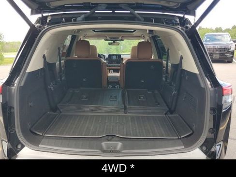 Certified 2023 Nissan Pathfinder Platinum AWD/4WD image 20