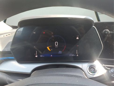 Certified 2024 Chevrolet Trax LT FWD image 18