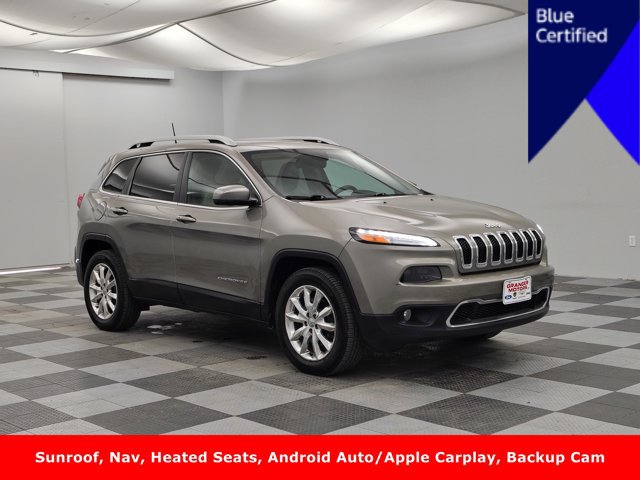 Used 2017 Jeep Cherokee Limited AWD/4WD image 1