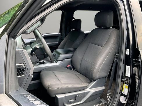 Used 2020 Ford F150 XLT w/ Equipment Group 302A Luxury AWD/4WD image 20