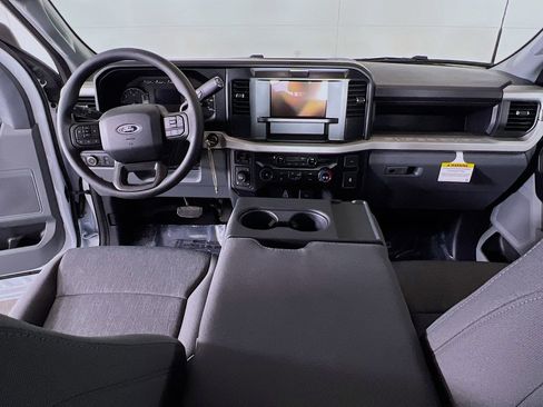New 2026 Ford F350 XL w/ XL Chrome Package image 7