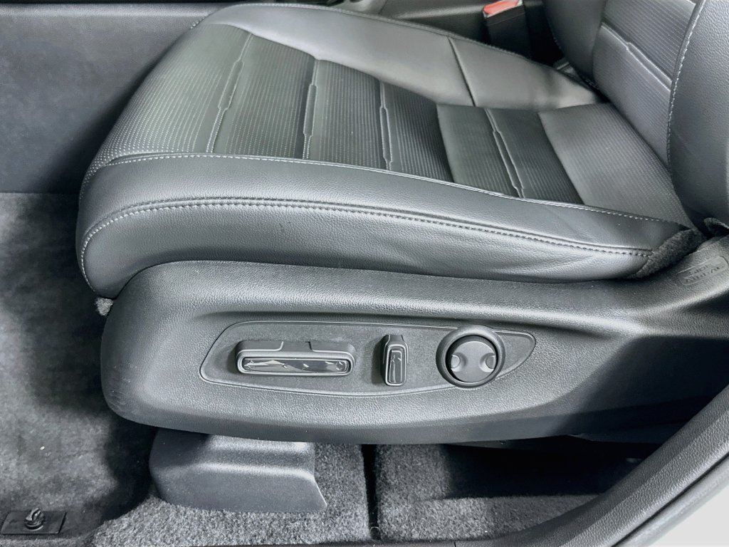 Used 2023 Honda CR-V EX-L image 18