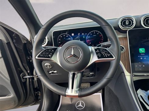 Certified 2025 Mercedes-Benz GLC 300 4MATIC image 12