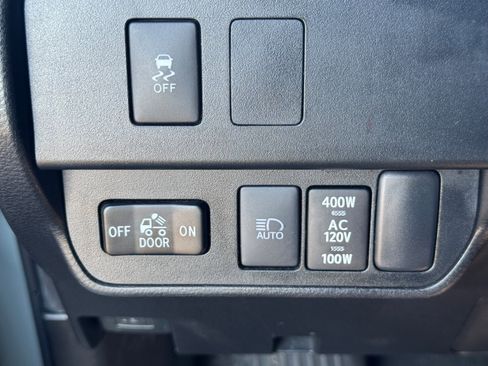 Used 2023 Toyota Tacoma 4x4 Double Cab w/ Trail Edition image 7