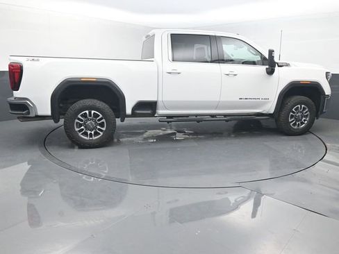 Used 2024 GMC Sierra 2500 SLE w/ SLE Convenience Package AWD/4WD image 6