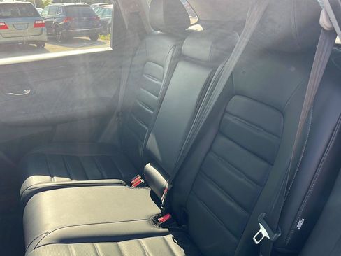 Used 2025 Honda CR-V EX-L image 18