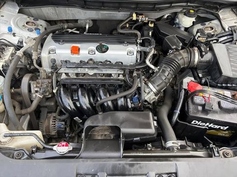 Used 2010 Honda Accord LX image 21