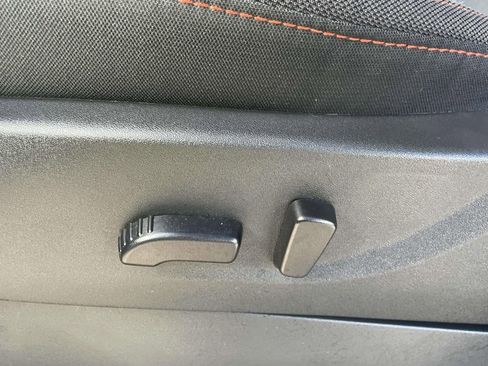 Used 2024 Nissan Frontier Pro-X w/ Pro Convenience Package image 15