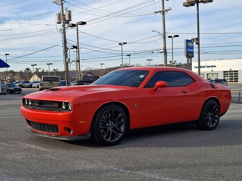 Used 2022 Dodge Challenger R/T Scat Pack w/ Plus Package image 3