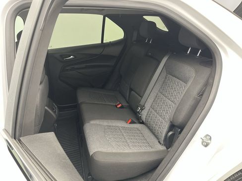 Certified 2024 Chevrolet Equinox LT image 11