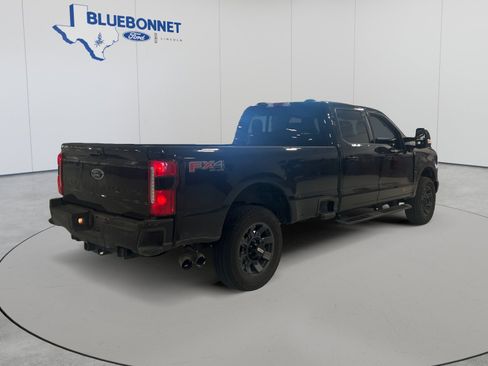 Used 2023 Ford F350 Lariat w/ Lariat Ultimate Package AWD/4WD image 5