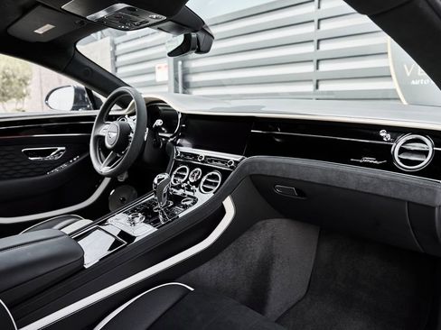 Used 2025 Bentley Continental GT Speed AWD/4WD image 33