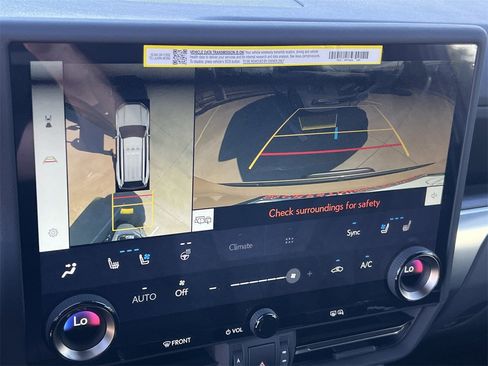 Used 2025 Lexus GX 550 image 17