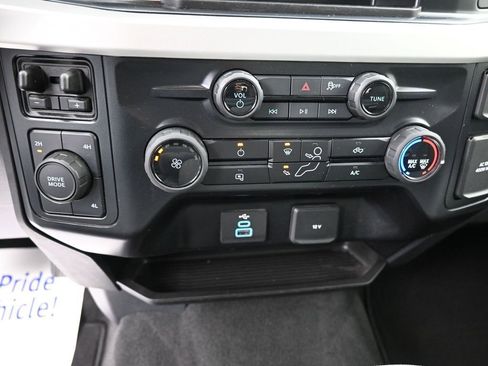 Used 2025 Ford F250 XLT image 13