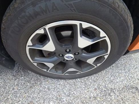 Used 2018 Subaru Crosstrek 2.0i Premium AWD/4WD image 15