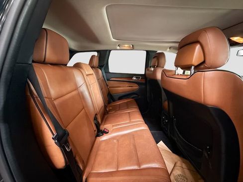 Used 2013 Jeep Grand Cherokee Overland AWD/4WD image 28