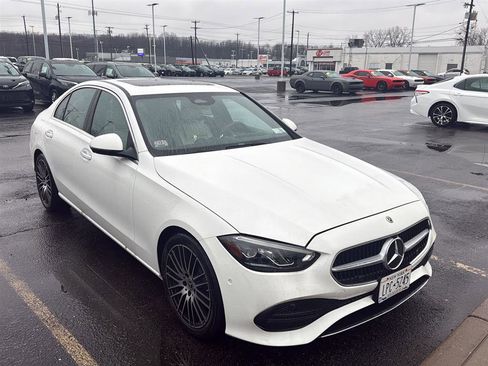 Used 2023 Mercedes-Benz C 300 4MATIC Sedan image 2