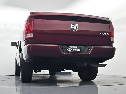 Used 2017 RAM 1500 Express image 34