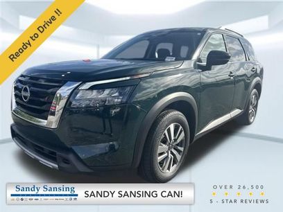 Used 2025 Nissan Pathfinder SL