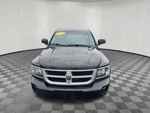 Used 2011 Dodge Dakota Big Horn AWD/4WD image 2