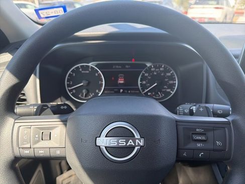 Certified 2025 Nissan Rogue S image 11