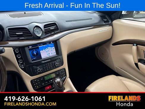 Used 2012 Maserati GranTurismo Convertible RWD image 25