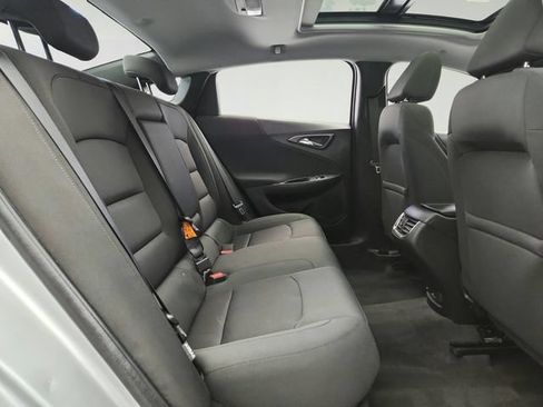 Used 2018 Chevrolet Malibu LT w/ Redline Edition FWD image 30