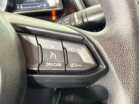 Used 2019 Toyota Yaris LE image 25