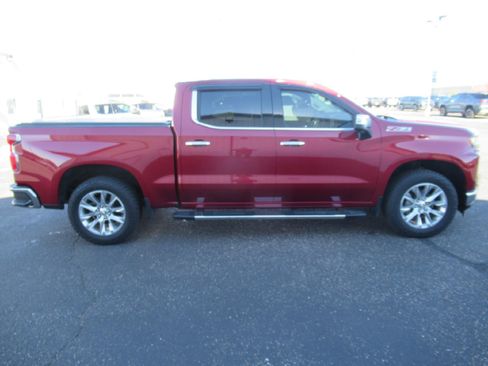 Used 2020 Chevrolet Silverado 1500 LTZ w/ LTZ Premium Package AWD/4WD image 4