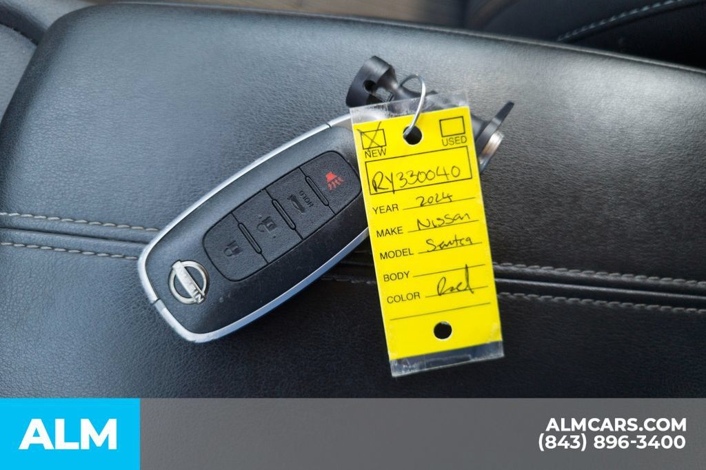 Used 2024 Nissan Sentra SV FWD image 37