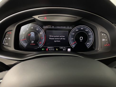 Used 2024 Audi Q7 3.0T Premium Plus image 19