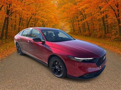 New 2025 Honda Accord SE