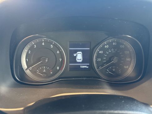 Used 2019 Hyundai Kona SE FWD image 8