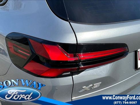 Used 2025 BMW X5 xDrive40i w/ M Sport Package image 25