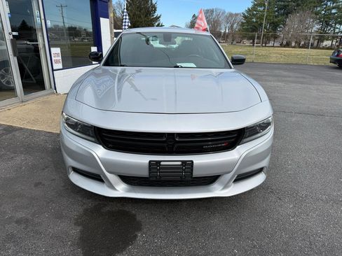Used 2023 Dodge Charger SXT image 4